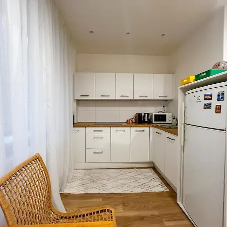 Cozy In Center Διαμέρισμα